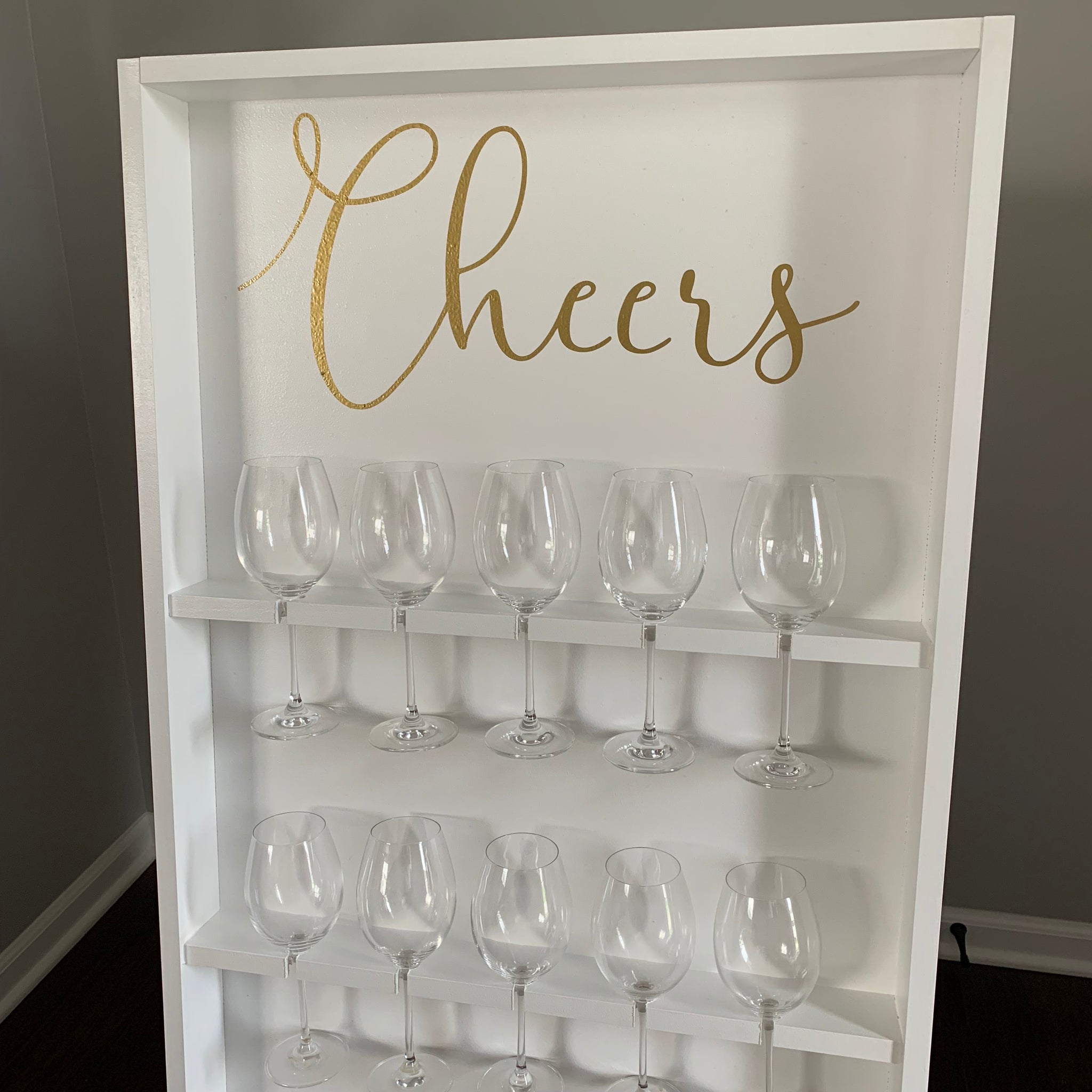 Basic Wine Wall - TreatWalls