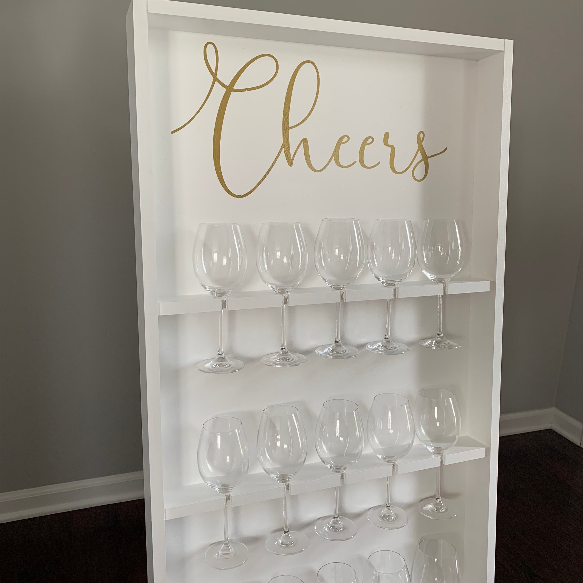 Basic Wine Wall - TreatWalls