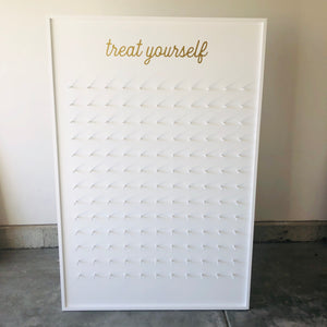 Large Donut Wall - TreatWalls